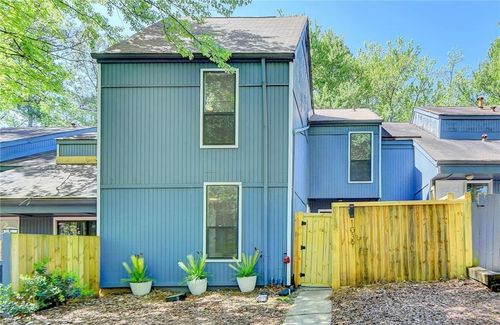 1039 Mariners Ct, Stone Mountain, GA, 30083-2603 | Card Image