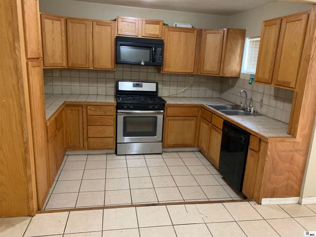 513 Florida St, House other with 3 bedrooms, 2 bathrooms and null parking in Delhi LA | Image 6