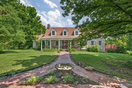 135 Clayton Ln, Fayetteville, TN, 37334-6412 | Card Image
