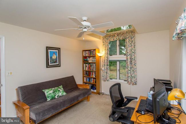 122 Rock Rd W, House other with 3 bedrooms, 3 bathrooms and null parking in Lambertville NJ | Image 25