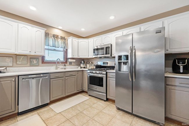 20063 Moonstone Ln, House other with 4 bedrooms, 3 bathrooms and null parking in Goshen IN | Image 12