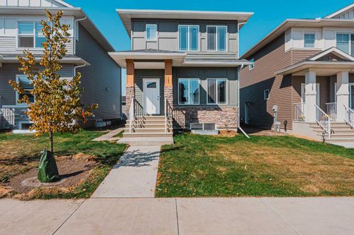 153 Dawson Wharf View, House with 5 bedrooms, 4 bathrooms and 2 parking in Chestermere AB | Card Image