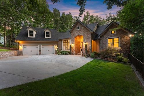 746 Plum Ln, Clarkesville, GA, 30523-1446 | Card Image