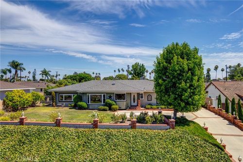 344 Las Riendas Dr, Fullerton, CA, 92835-1306 | Card Image