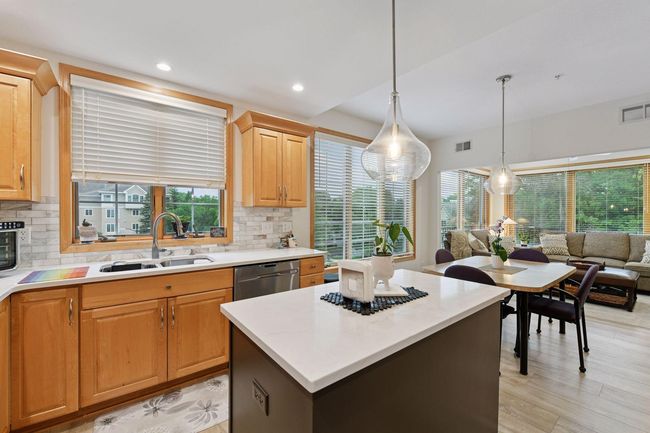 UNIT-301 - 11484 Fairfield Rd W, Condo with 2 bedrooms, 2 bathrooms and null parking in Minnetonka MN | Image 16
