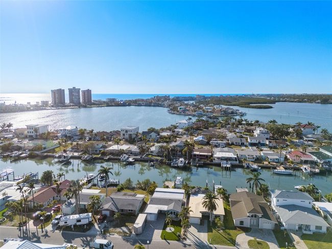 17730 Long Point Dr, House other with 3 bedrooms, 2 bathrooms and null parking in REDINGTON SHORES FL | Image 60