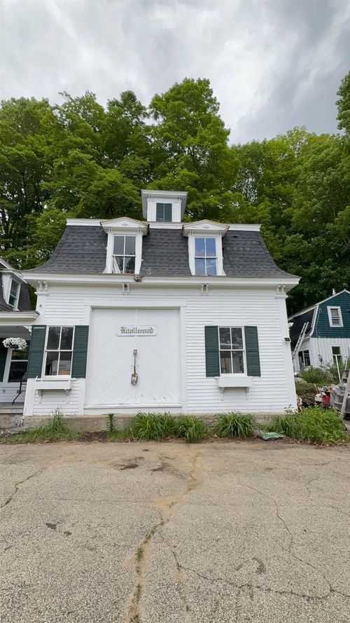 43 Main St, New Ipswich, NH, 03071-3715 | Card Image