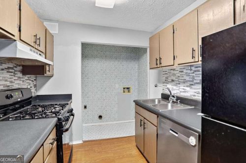 406-406 Smokerise Cir Se, Marietta, GA, 30067-5480 | Card Image