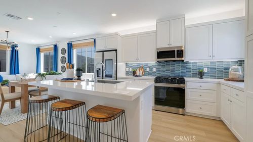 2169 Aneto Way, Santa Paula, CA, 93060-1860 | Card Image