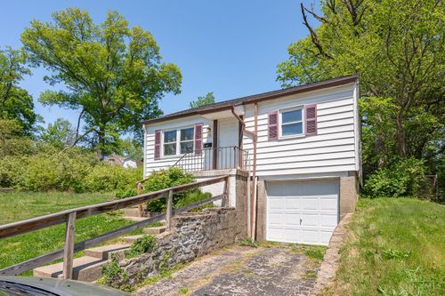 1914 Ashrook Drive, Cincinnati, OH, 45238 | Card Image