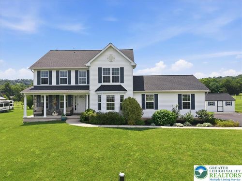66 Labar Rd, Bangor, PA, 18013-9444 | Card Image