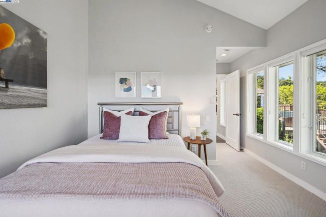 11 Leslyn Ln, House other with 5 bedrooms, 6 bathrooms and 2 parking in Lafayette CA | Image 33