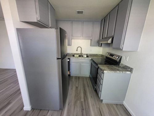 unit-48-82075 Country Club Dr, Indio, CA, 92201-7455 | Card Image