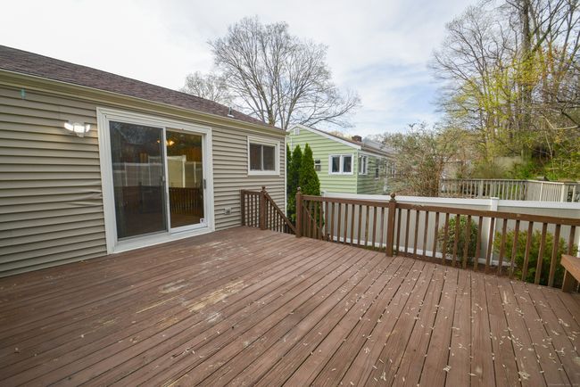32 Gresham St, House other with 3 bedrooms, 2 bathrooms and null parking in Milford CT | Image 13
