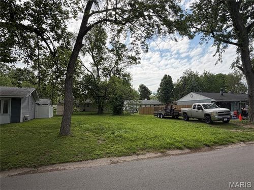 446 S 6th St, Caseyville, IL, 62232-1314 | Card Image