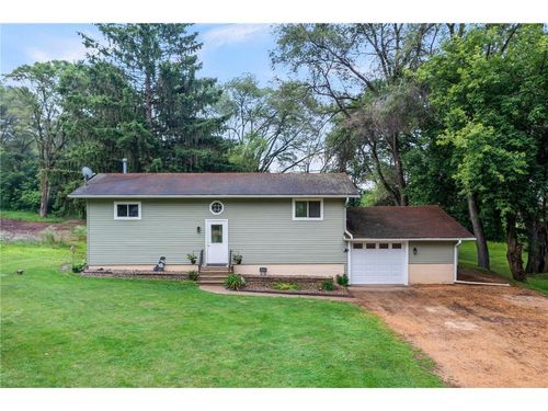 143 136th Ave, Houlton, WI, 54082-2214 | Card Image