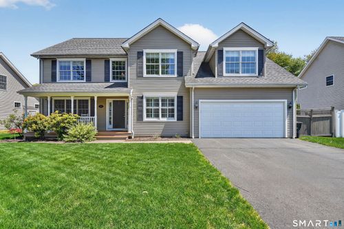40 Zurko Farm Rd, Milford, CT, 06461-3064 | Card Image