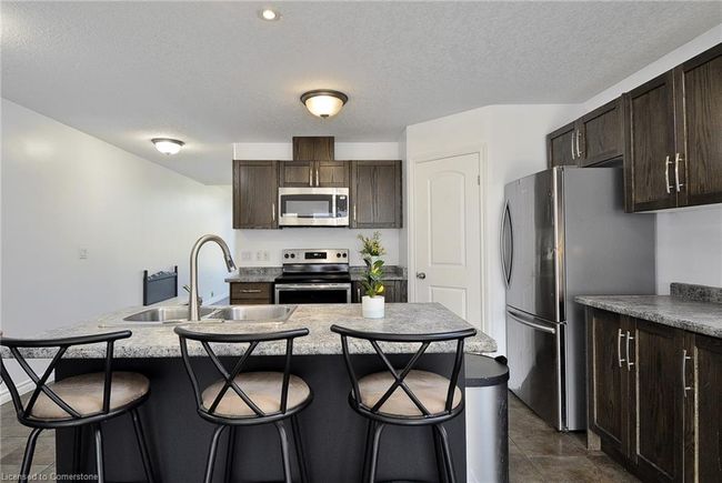 597 Sales Dr, House other with 5 bedrooms, 4 bathrooms and 4 parking in Woodstock ON | Image 9