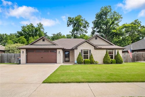 2269 Kelly Lynn Pl, Fayetteville, AR, 72701-0453 | Card Image