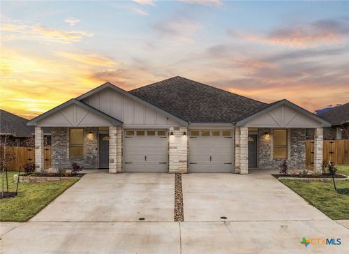 5221 Rose Garden Loop, Killeen, TX, 76542-7060 | Card Image