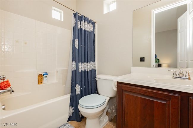 Attached bathroom to bedroom 2 | Image 29