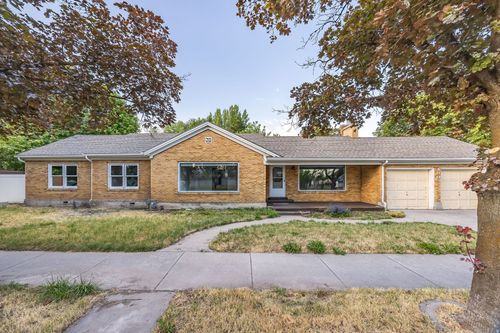 490 200, Logan, UT, 84321-3702 | Card Image