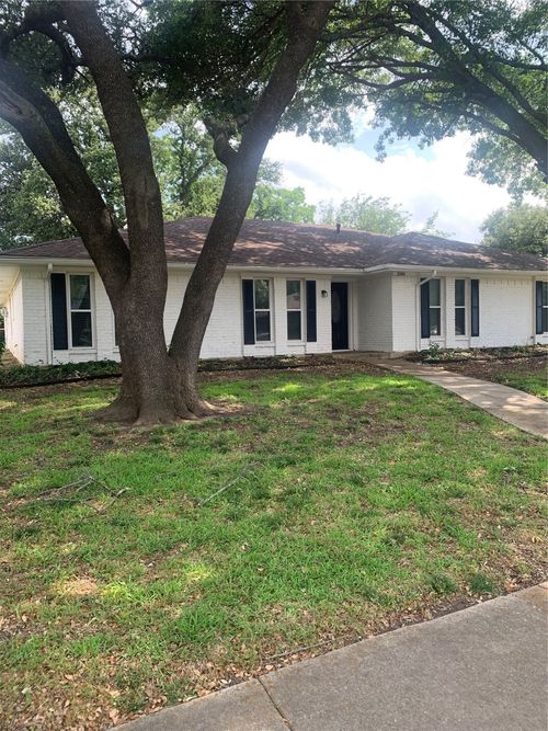 2404 Windsor Pl, Plano, TX, 75075-6614 | Card Image