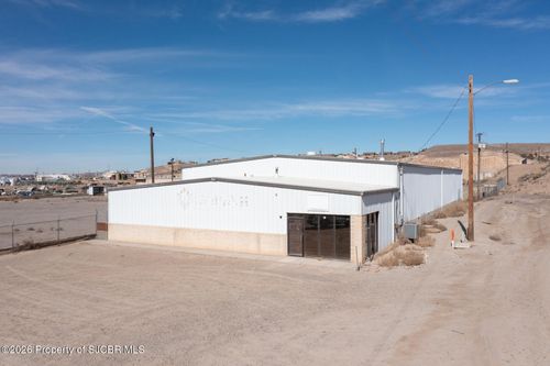 1553 Reagan Street, Farmington, NM, 87401 | Card Image