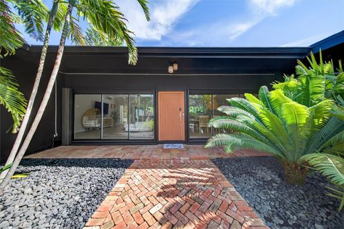 2112 Manatee Dr, Fort Lauderdale, FL, 33316-3606 | Card Image