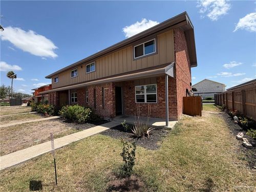 3208 N 25 1/2 St, McAllen, TX, 78501-6293 | Card Image
