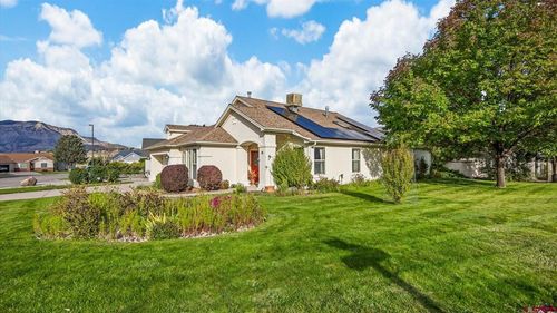 18 Willow Creek Ct, Parachute, CO, 81635-9633 | Card Image