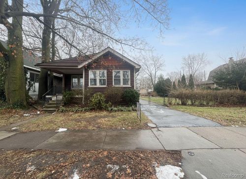 600 E Oakridge St, Ferndale, MI, 48220-3704 | Card Image