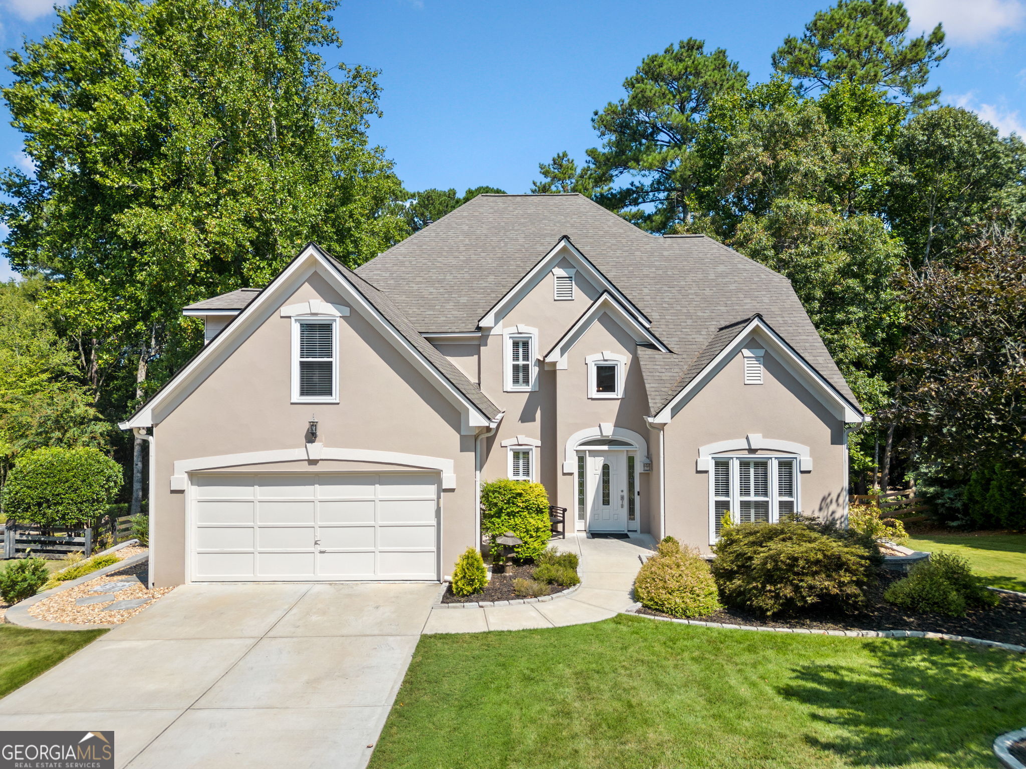 Heathland Dr, Roswell, GA 30075