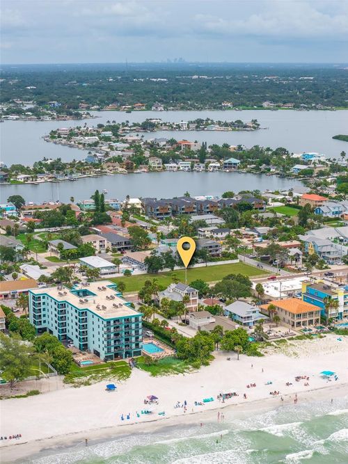 2300 Gulf Blvd, INDIAN ROCKS BEACH, FL, 33785-3000 | Card Image