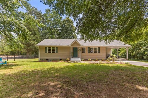 8 Pine River Rd Ne, Rome, GA, 30165-9056 | Card Image