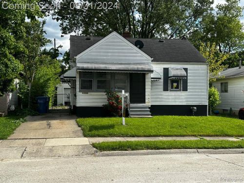 11108 Maxwell Avenue, Warren, MI, 48089 | Card Image