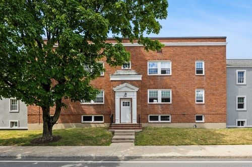 20-180 S Main St, Attleboro, MA, 02703-4073 | Card Image