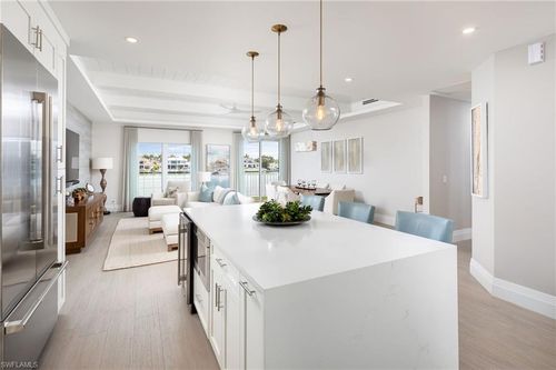 apt-400-4000 Gulf Shore Blvd, NAPLES, FL, 34103-3428 | Card Image