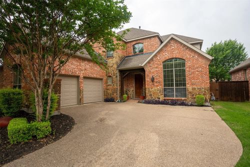6947 Navigation Dr, Grand Prairie, TX, 75054-7217 | Card Image