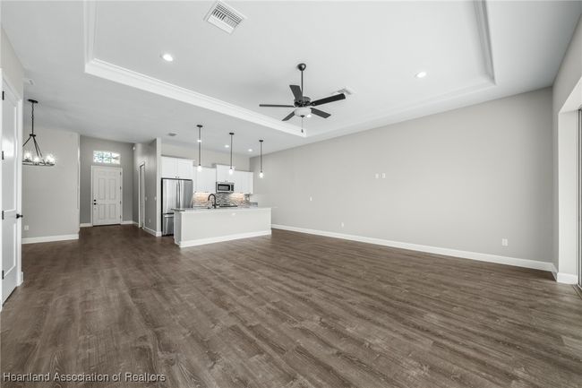 3067 Golden Bear Rd, Townhouse with 2 bedrooms, 2 bathrooms and null parking in Sebring FL | Image 6