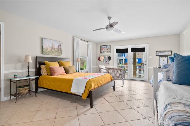 213 Port Saint Claire, House other with 3 bedrooms, 3 bathrooms and null parking in City by the Sea TX | Image 5