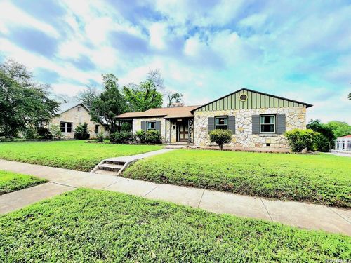 1532 Hicks Ave, San Antonio, TX, 78210-4341 | Card Image