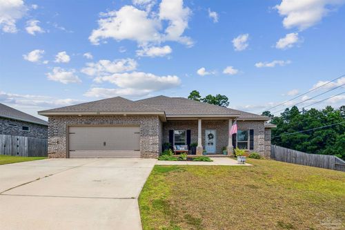 400 Broadleaf Cir, Cantonment, FL, 32533-8440 | Card Image