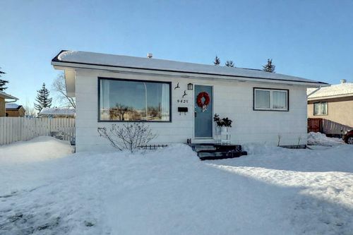 9425 120 Ave, Grande Prairie, AB, T8V4P9 | Card Image
