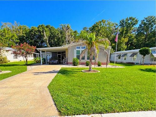 601 Robin Ln, Wildwood, FL, 34785-9256 | Card Image