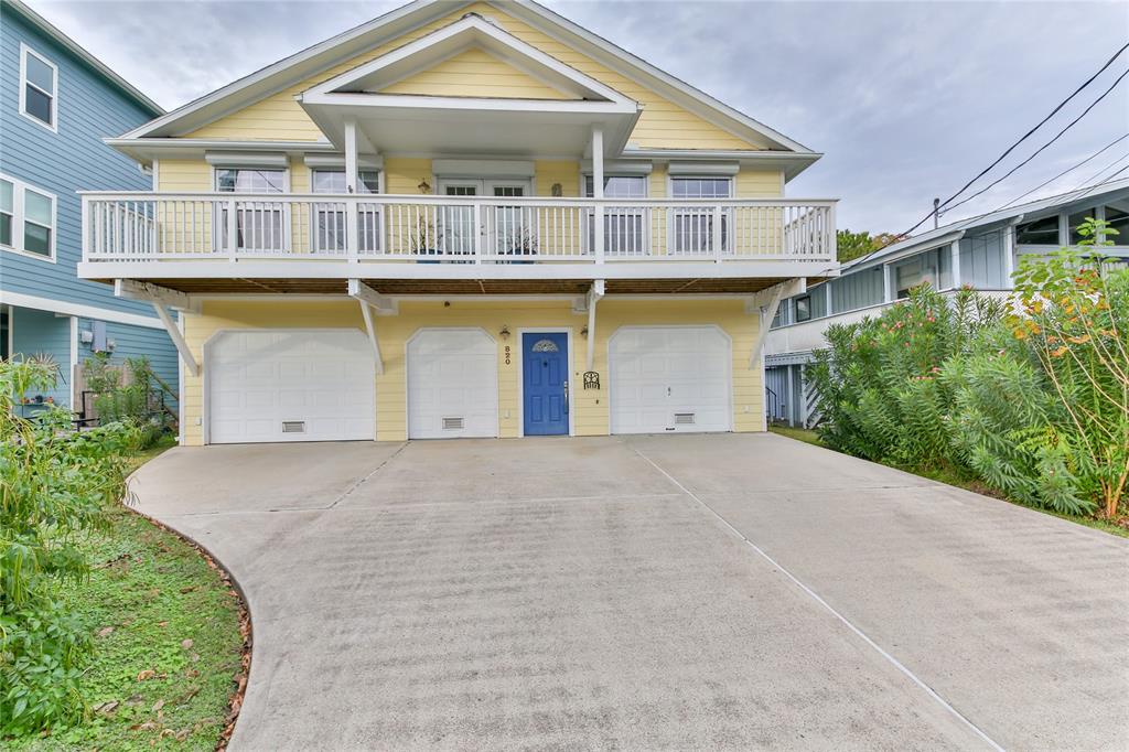 Dogwood Rd, Kemah, TX 77565