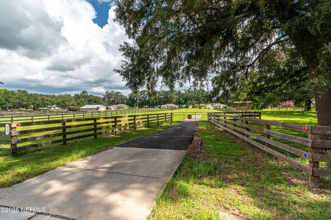 6301 W Highway 326, House other with 3 bedrooms, 2 bathrooms and null parking in Ocala FL | Image 60