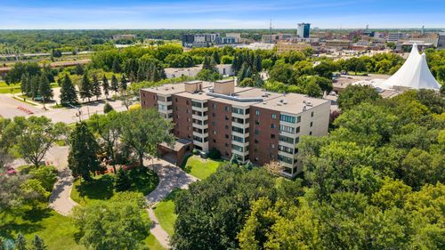 apt-108-105 3rd St N, Moorhead, MN, 56560-1938 | Card Image