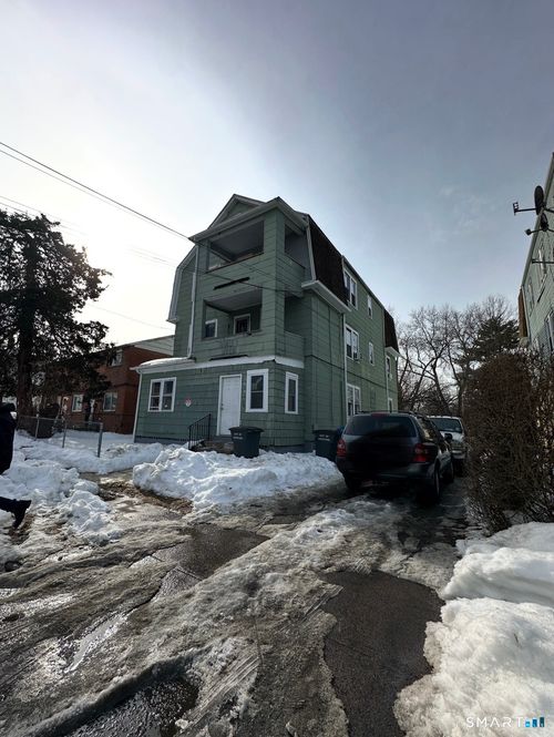 165 Martin St, Hartford, CT, 06120-1819 | Card Image
