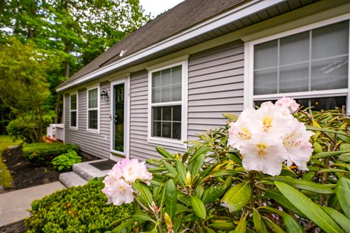 19 Pine Valley Road, Old Orchard Beach, ME, 04064 | Card Image